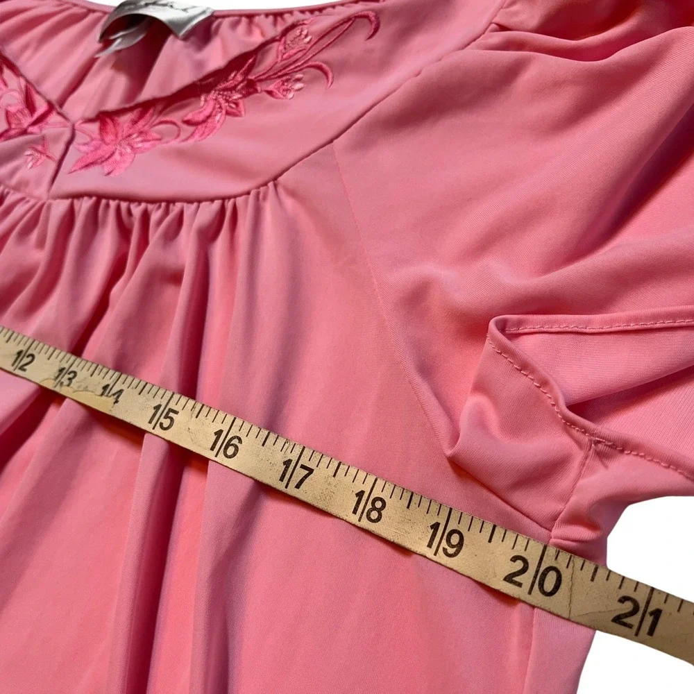 Vintage 80s Miss Elaine Classic‎ Nightgown Sleepwear Pink Nylon Embroidered S - Picture 7 of 11